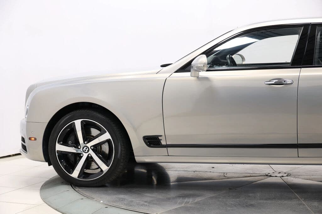 2018 Bentley Mulsanne RWD photo 8