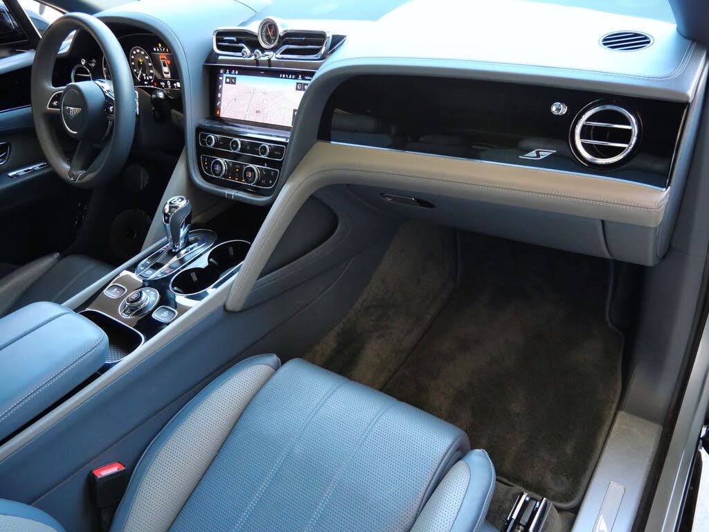 2022 Bentley Bentayga S V8 AWD photo 2