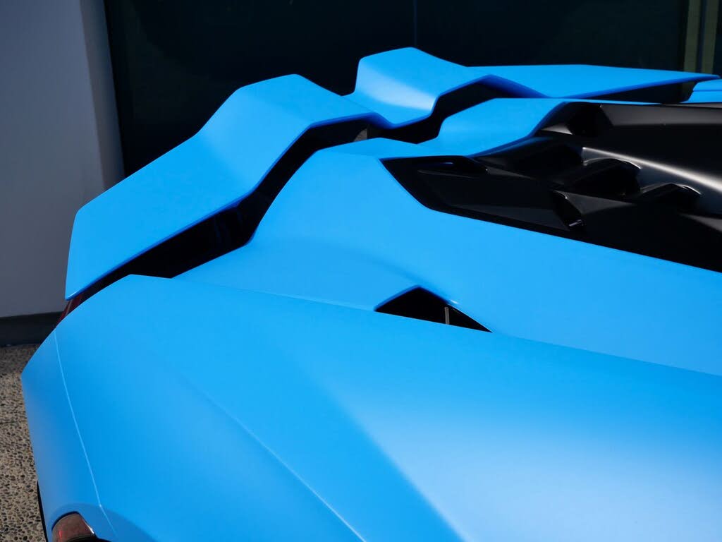 2025 Lamborghini Revuelto AWD photo 14 of 24