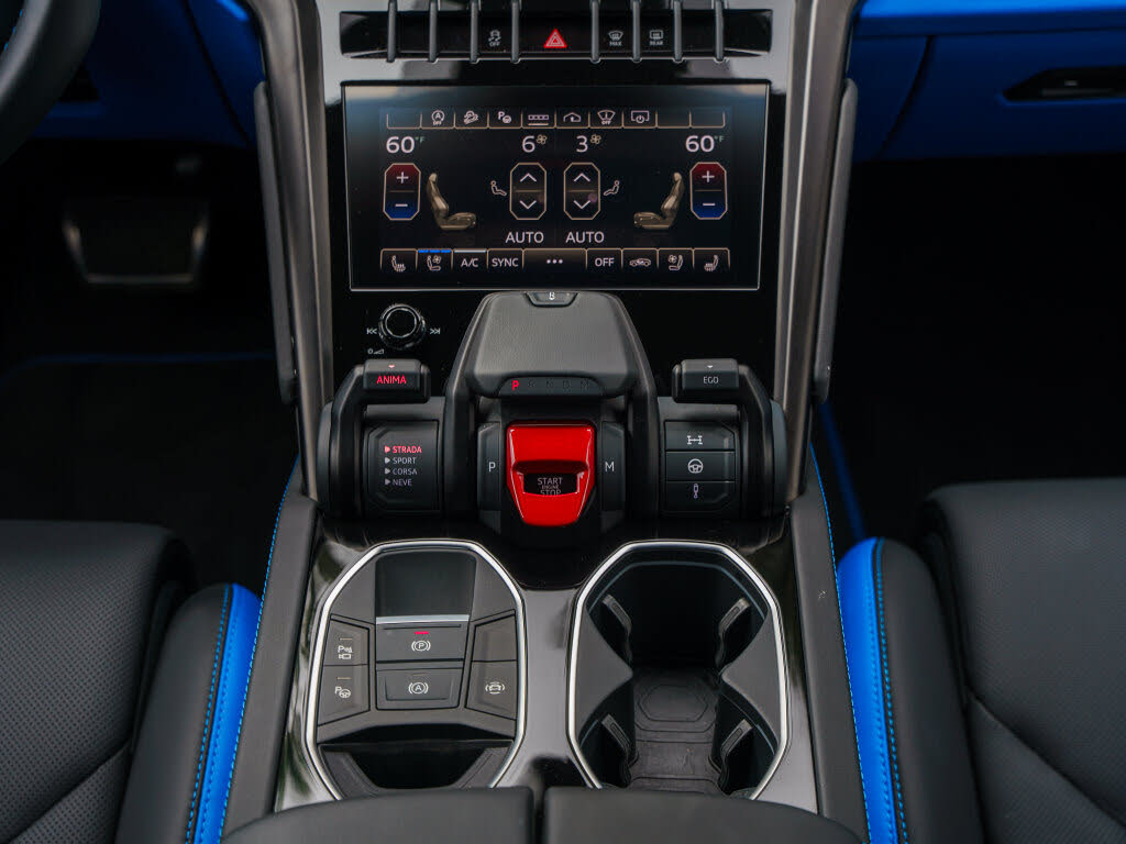 2024 Lamborghini Urus S AWD photo 21