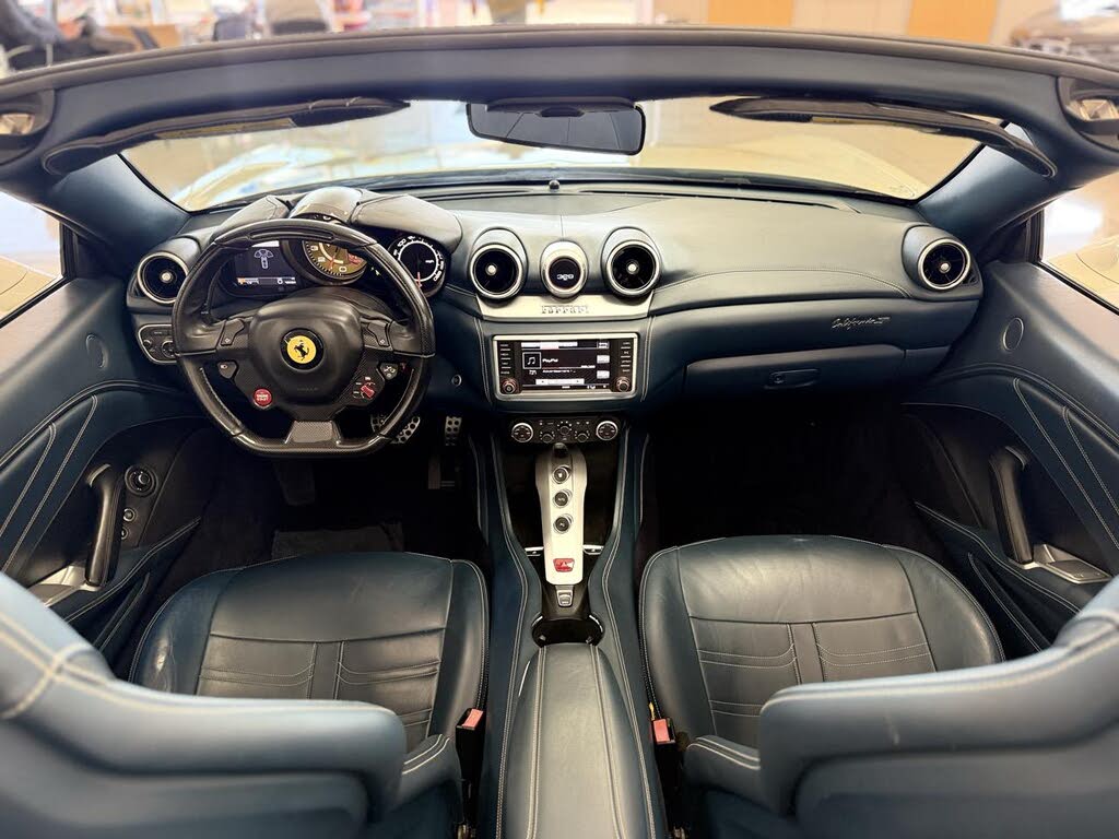 2015 Ferrari California T Roadster photo 11