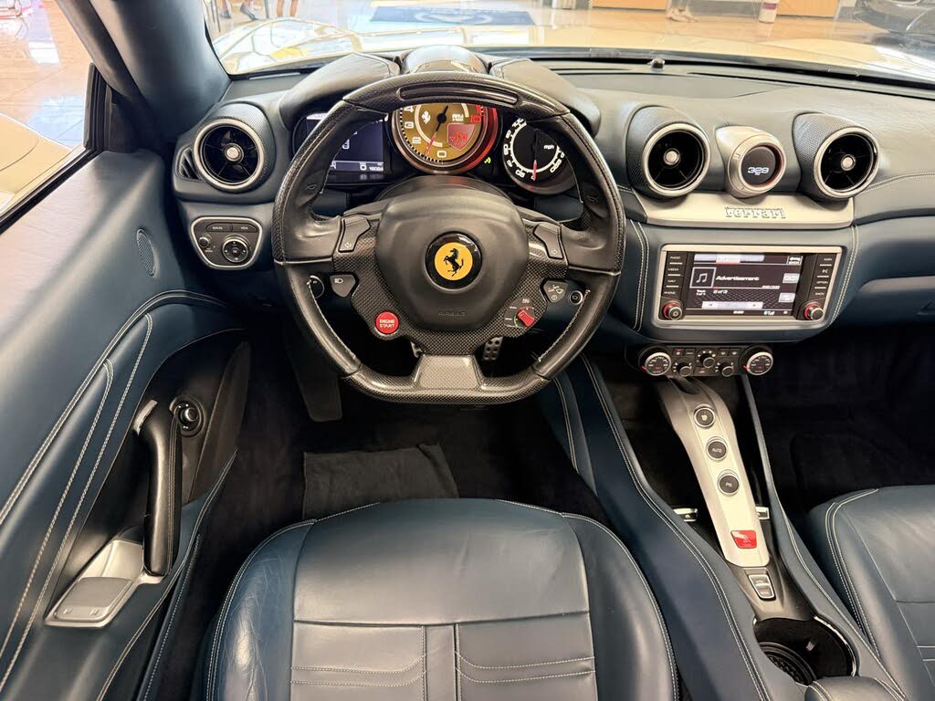 2015 Ferrari California T Roadster photo 12