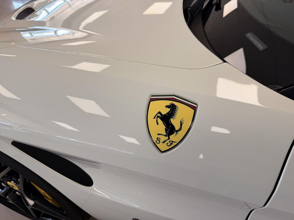 2015 Ferrari California T Roadster photo 24