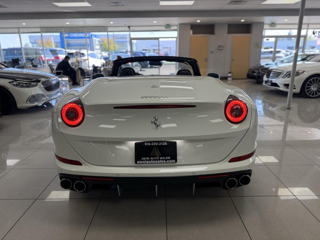 2015 Ferrari California T Roadster photo 5