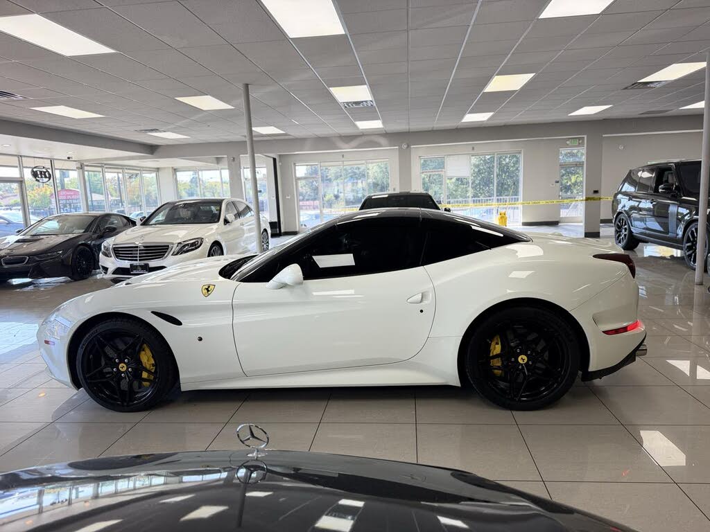 2015 Ferrari California T Roadster photo 7