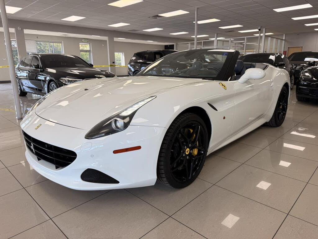 2015 Ferrari California T Roadster photo 9