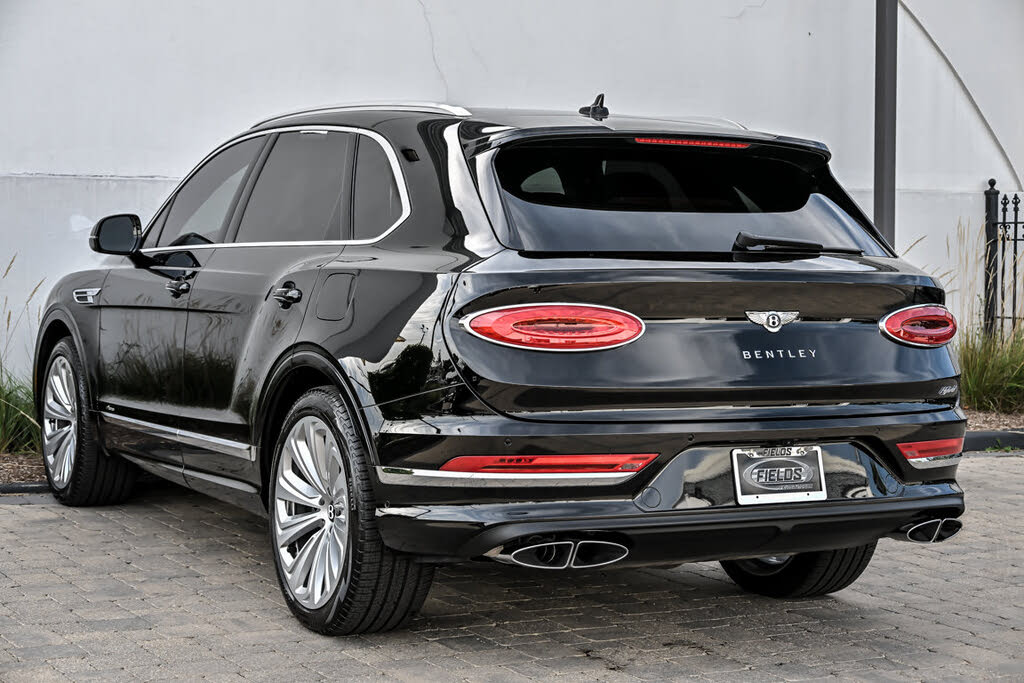 2023 Bentley Bentayga Hybrid AWD photo 11