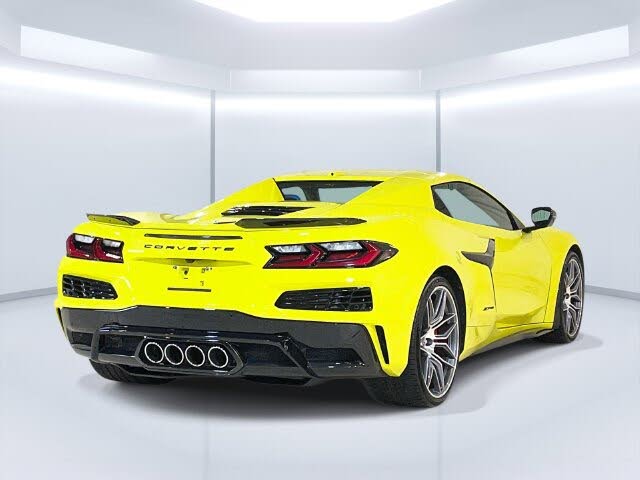 2023 Chevrolet Corvette Z06 3LZ Convertible RWD photo 7