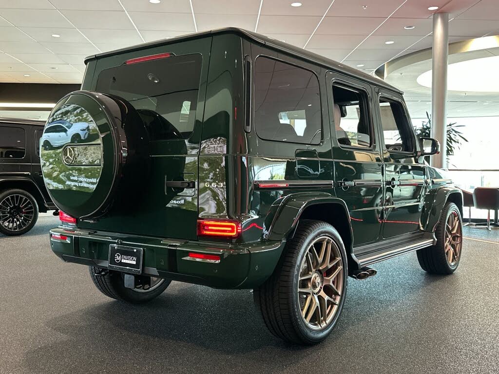 2027 Mercedes-Benz G-Class AMG G 63 4MATIC photo 3