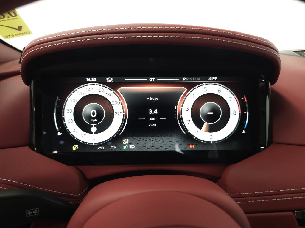 2025 Aston Martin DB12 V8 Coupe RWD photo 16 of 24