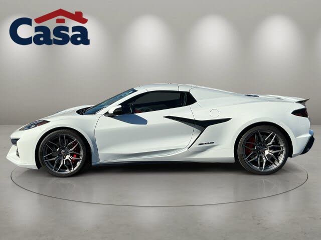 2023 Chevrolet Corvette Z06 3LZ Convertible RWD photo 3