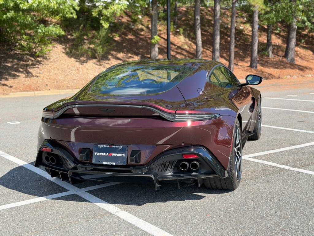 2020 Aston Martin Vantage RWD photo 11