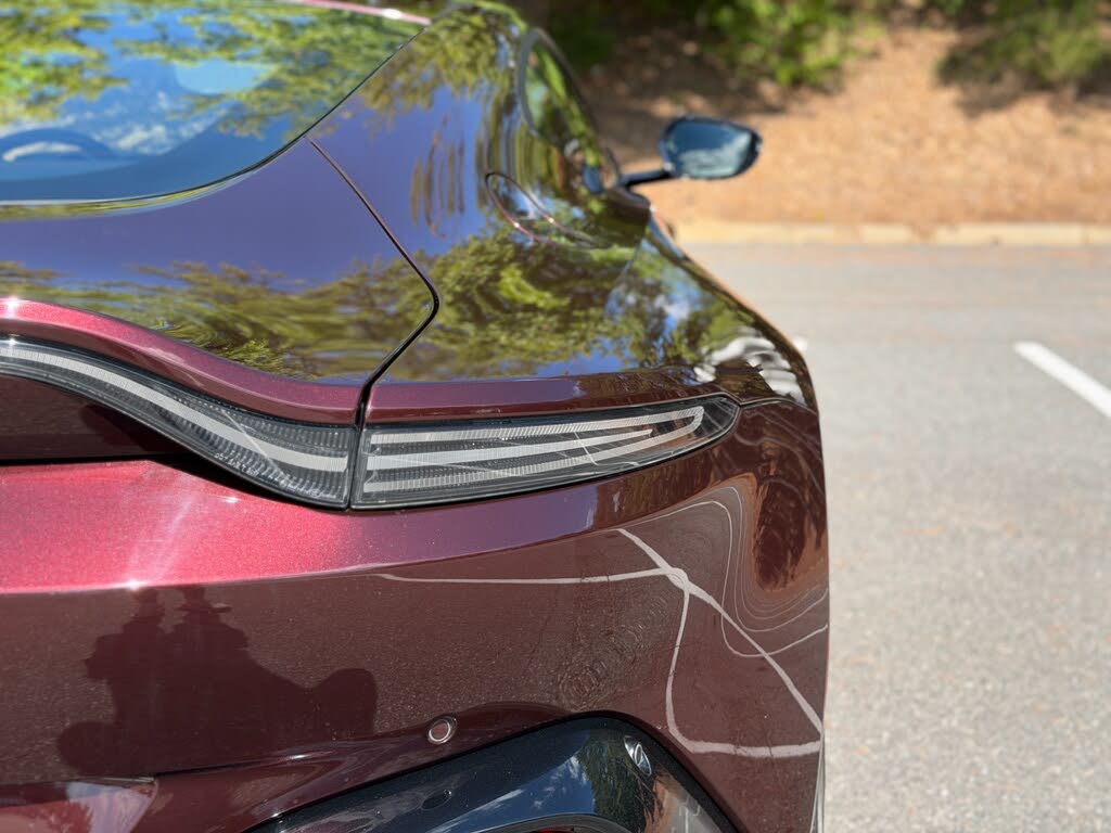 2020 Aston Martin Vantage RWD photo 24