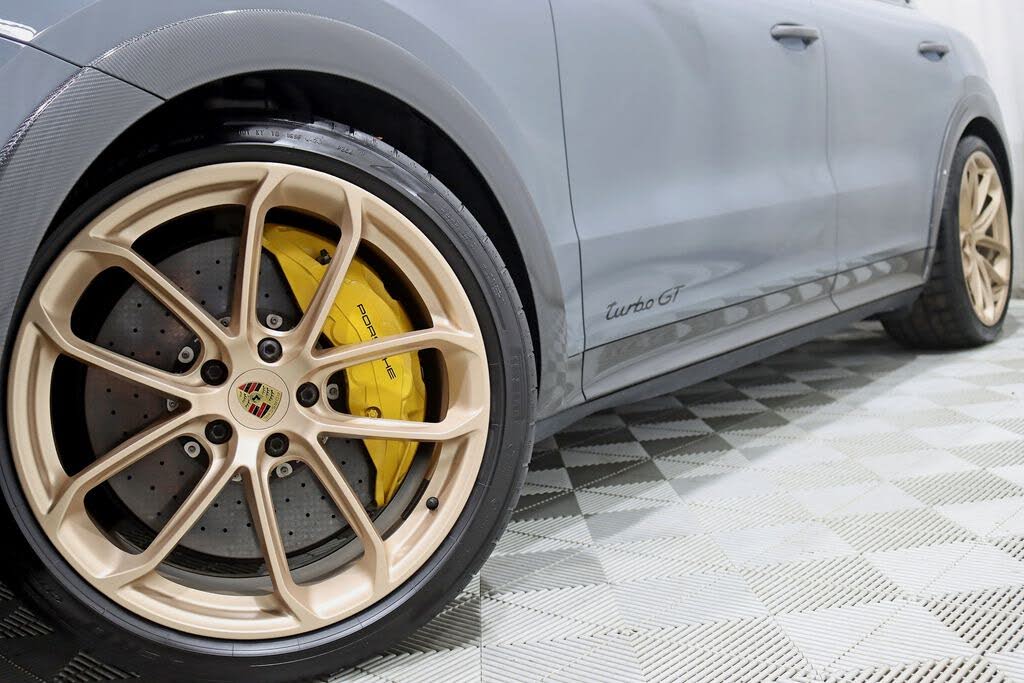 2023 Porsche Cayenne Turbo GT AWD photo 4 of 24