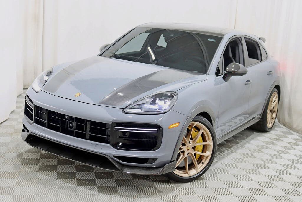 2023 Porsche Cayenne Turbo GT AWD photo 6 of 24