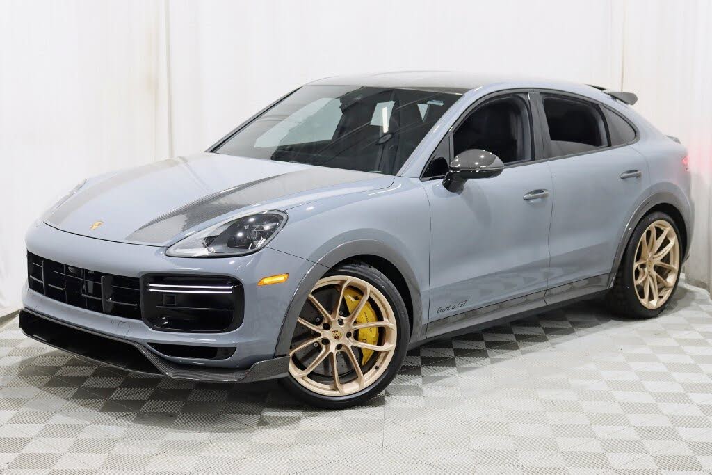 2023 Porsche Cayenne Turbo GT AWD photo 8 of 24