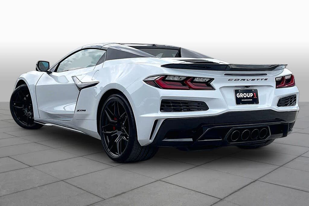 2024 Chevrolet Corvette Z06 3LZ Convertible RWD photo 12