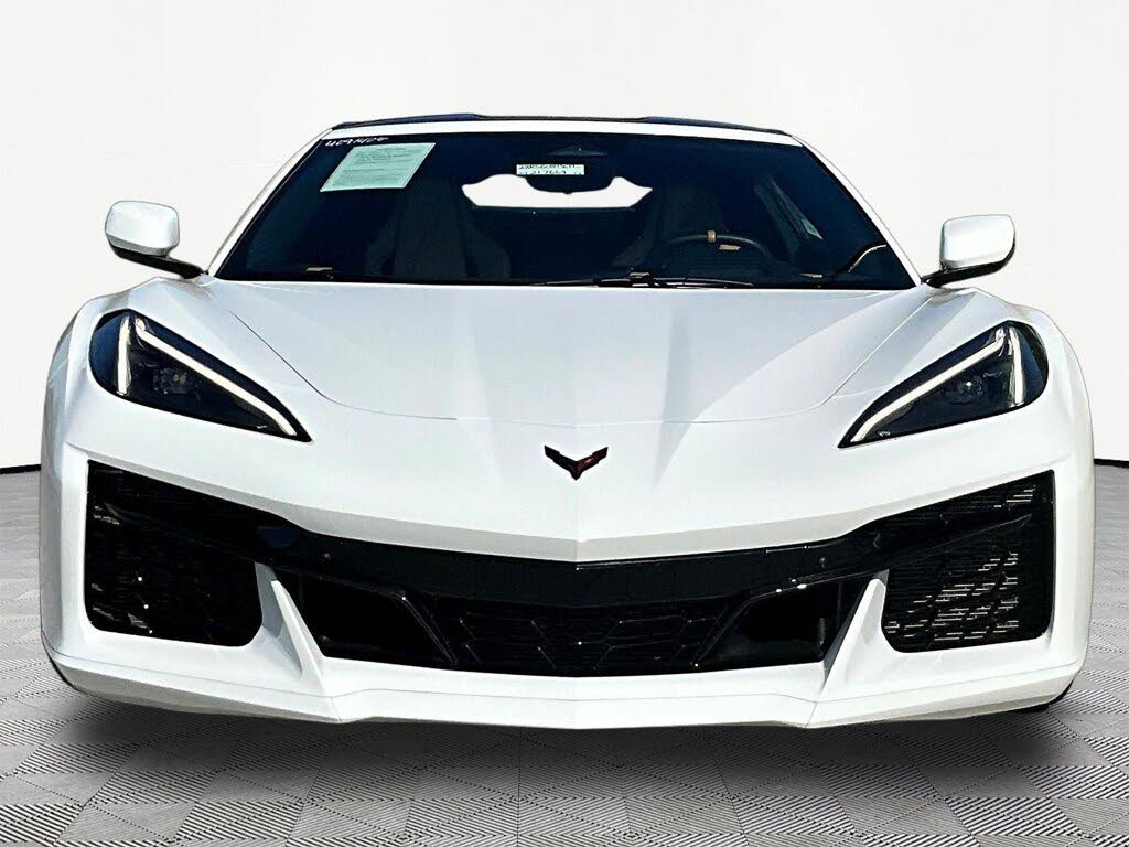 2024 Chevrolet Corvette Z06 2LZ Coupe RWD photo 2