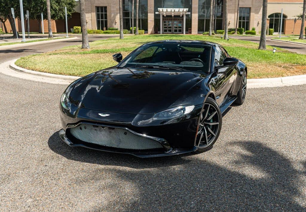 2019 Aston Martin Vantage RWD