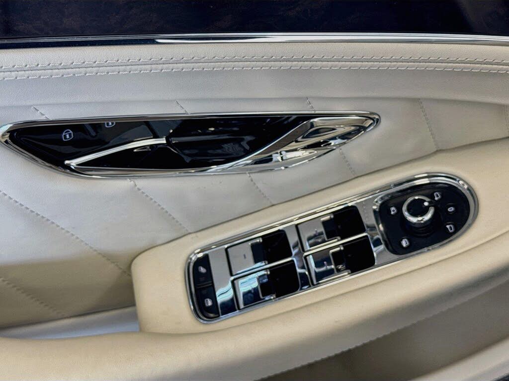 2024 Bentley Continental GTC V8 AWD photo 18