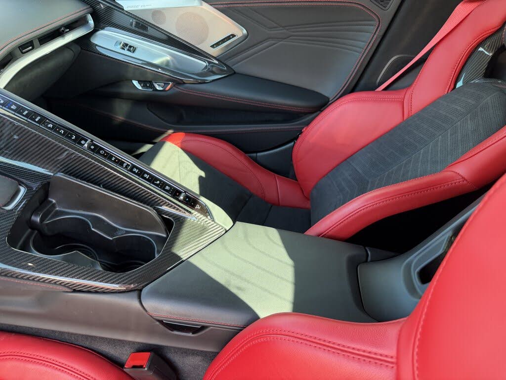 2025 Chevrolet Corvette Z06 3LZ Convertible RWD photo 17