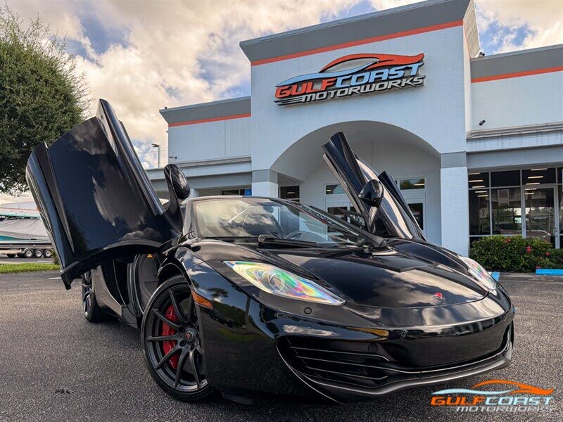 2014 McLaren MP4-12C Base