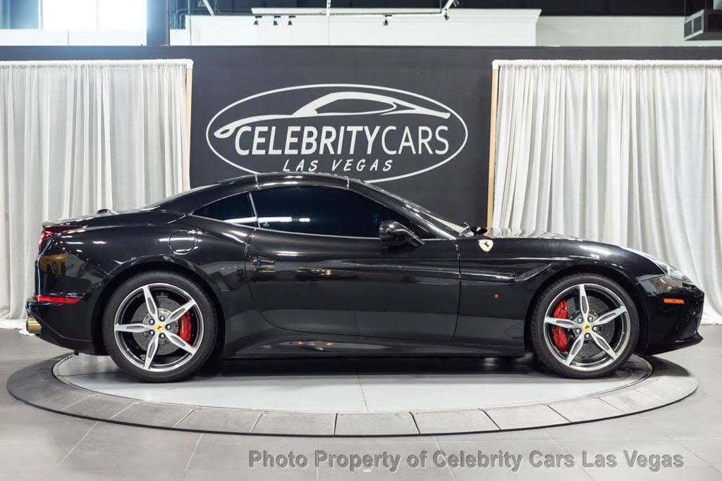 2017 Ferrari California T Roadster photo 9