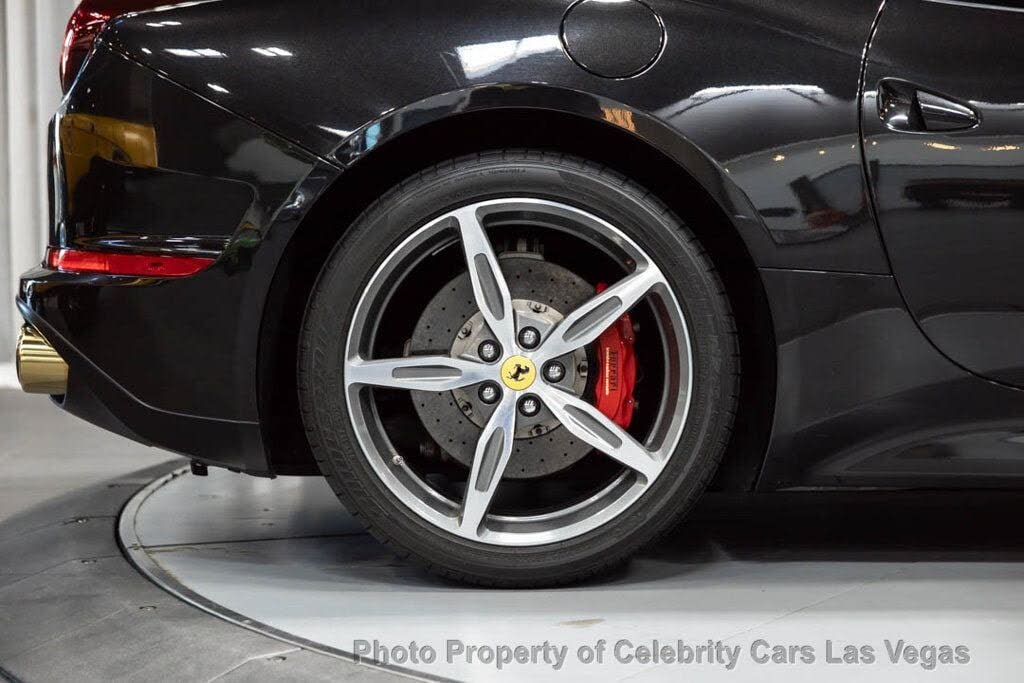 2017 Ferrari California T Roadster photo 10