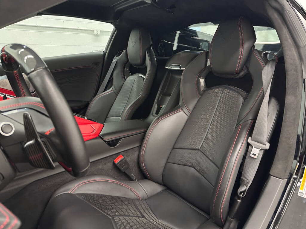 2024 Chevrolet Corvette Z06 3LZ Coupe RWD photo 13