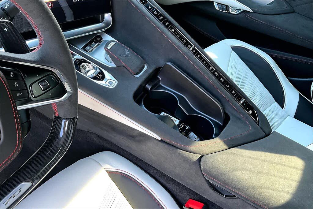 2023 Chevrolet Corvette Z06 3LZ Convertible RWD photo 16
