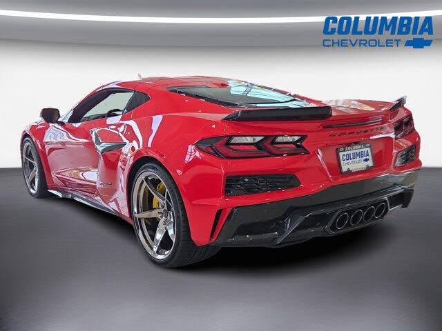 2025 Chevrolet Corvette Z06 2LZ Coupe RWD photo 4