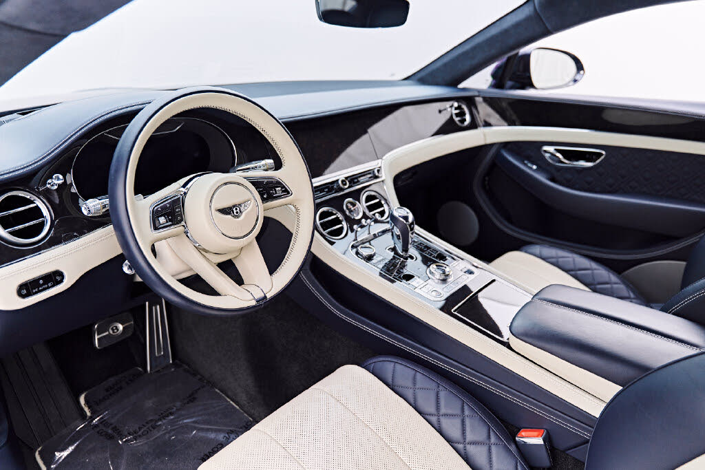 2022 Bentley Continental GT V8 AWD photo 2