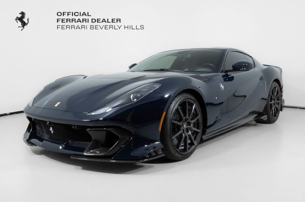2022 Ferrari 812 Competizione