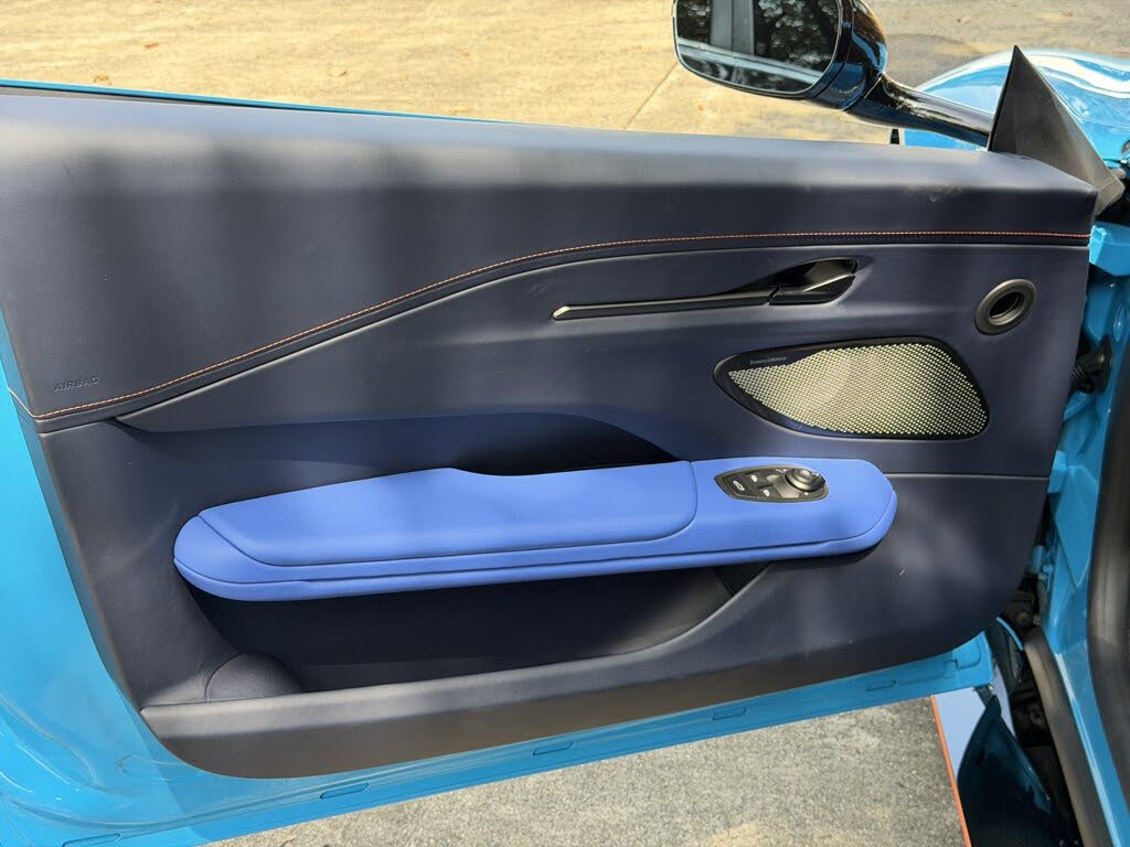 2026 Aston Martin Vantage S Roadster RWD photo 23