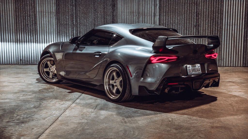 2021 Toyota Supra 3.0 Premium RWD photo 3 of 17