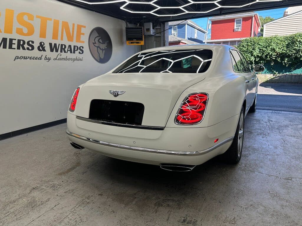 2016 Bentley Mulsanne Speed RWD photo 4