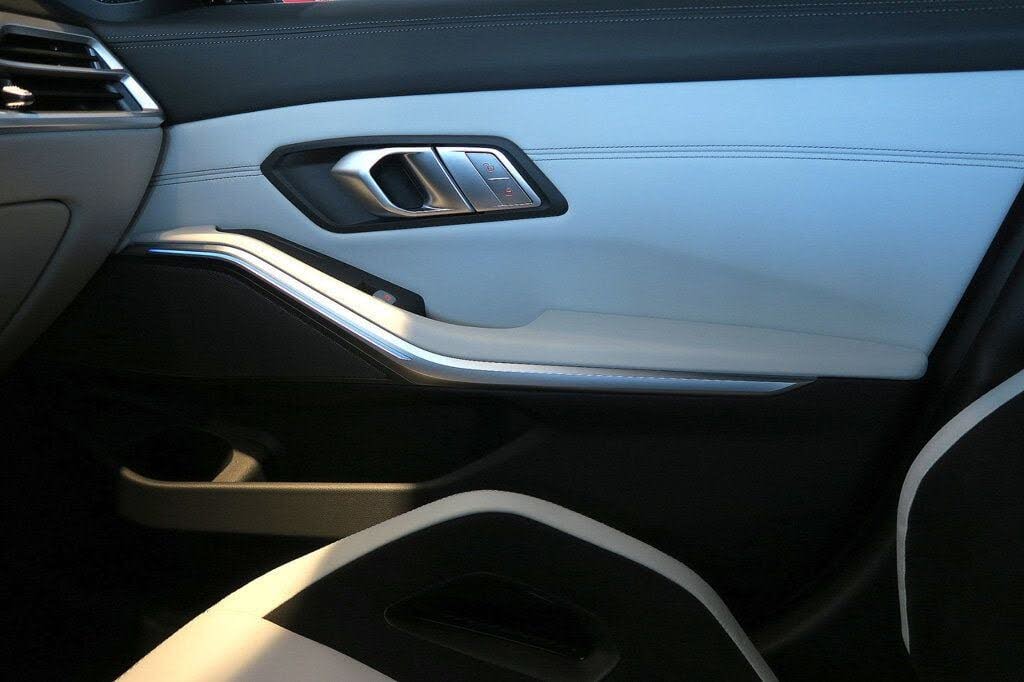 2026 BMW M3 Competition xDrive photo 22