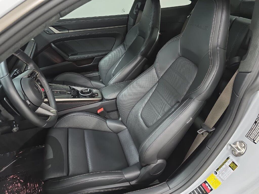 2026 Porsche 911 Turbo S Coupe AWD photo 5 of 24