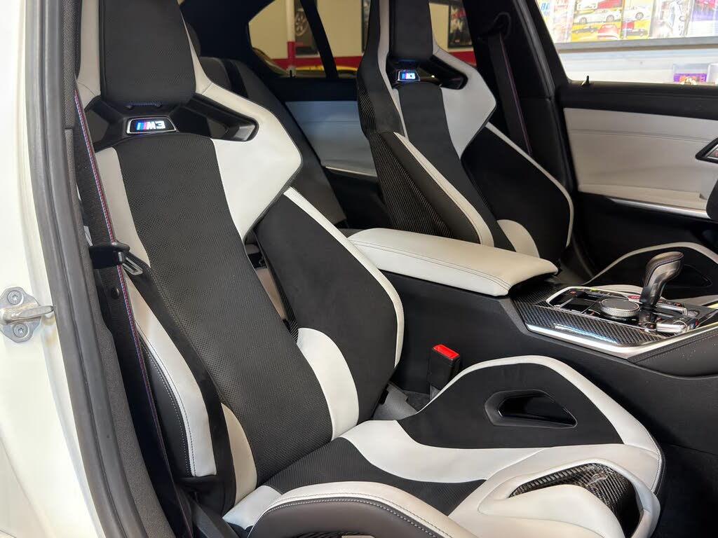 2026 BMW M3 Competition xDrive photo 19 of 24