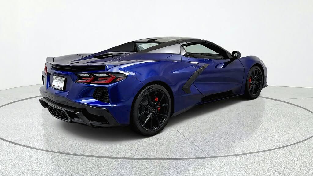 2027 Chevrolet Corvette Stingray 2LT Convertible RWD photo 5 of 24