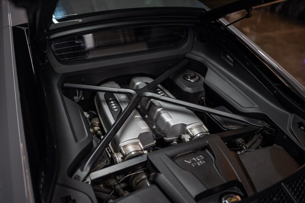 2020 Audi R8 quattro V10 Coupe AWD photo 17 of 21