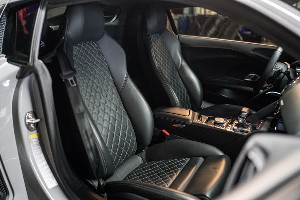 2020 Audi R8 quattro V10 Coupe AWD photo 10 of 21