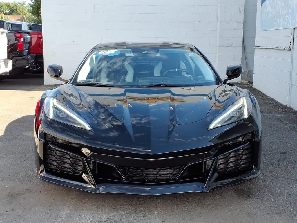 2026 Chevrolet Corvette Z06 3LZ Coupe RWD photo 2