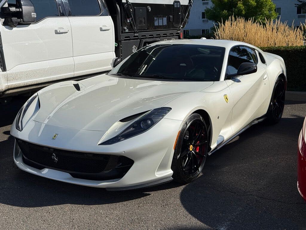 2018 Ferrari 812 Superfast RWD