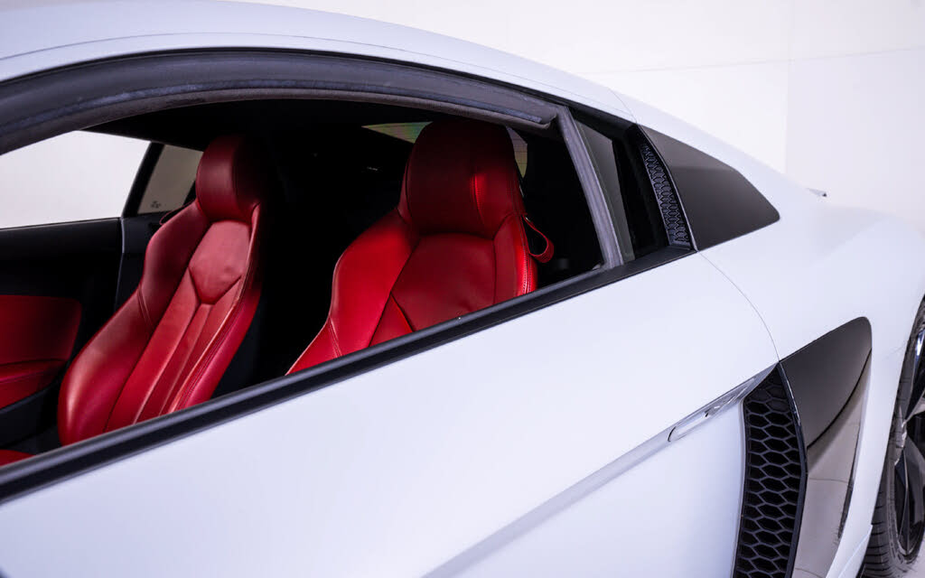 2022 Audi R8 V10 Performance Coupe RWD photo 12 of 24