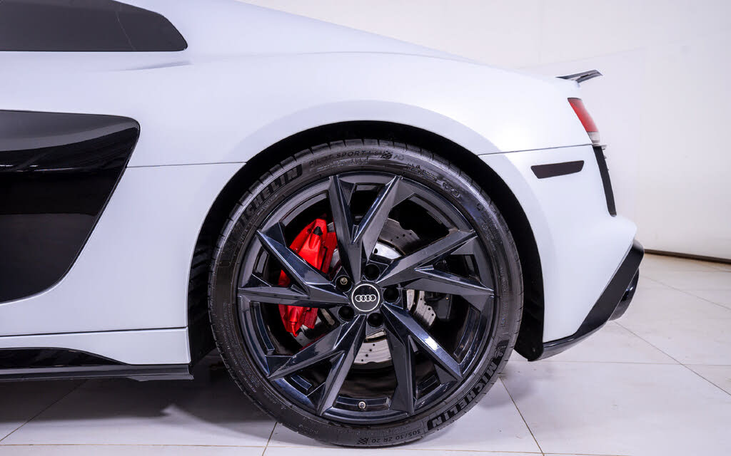2022 Audi R8 V10 Performance Coupe RWD photo 16 of 24