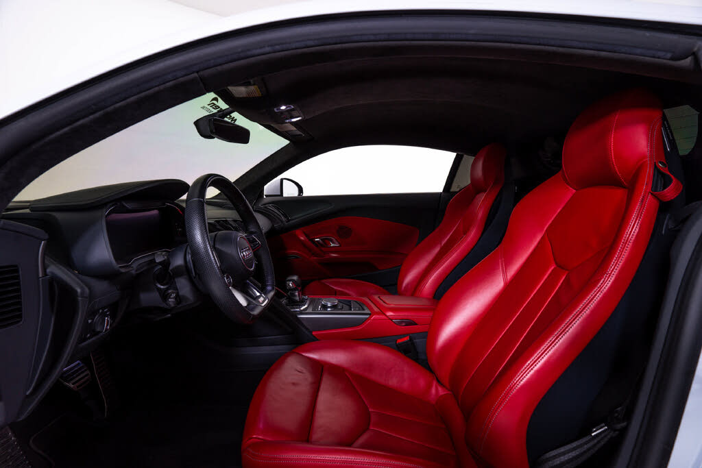 2022 Audi R8 V10 Performance Coupe RWD photo 23 of 24
