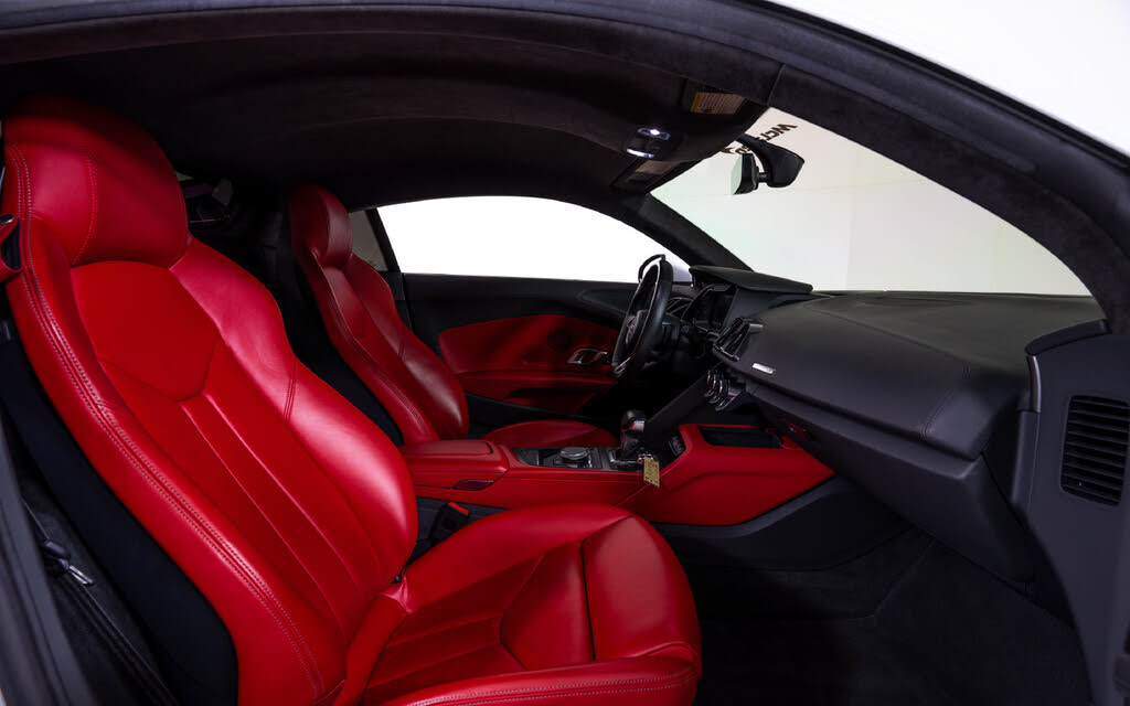 2022 Audi R8 V10 Performance Coupe RWD photo 24 of 24