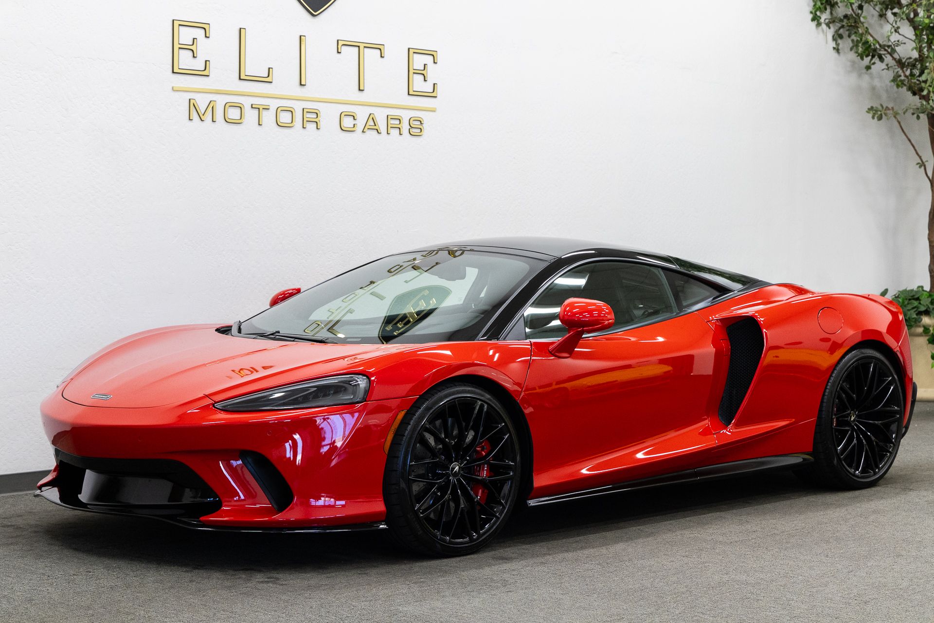 2021 McLaren GT Coupe RWD