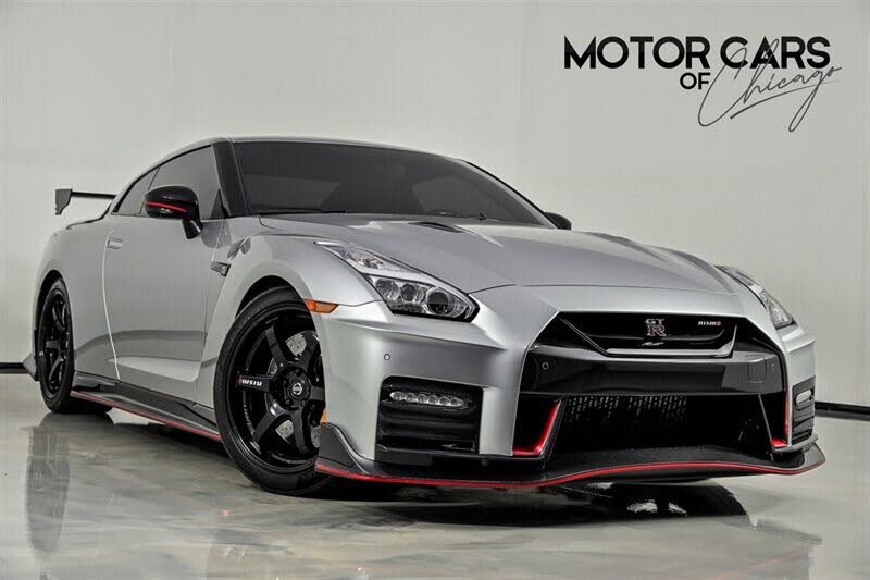 2017 Nissan GT-R NISMO - $259,995
